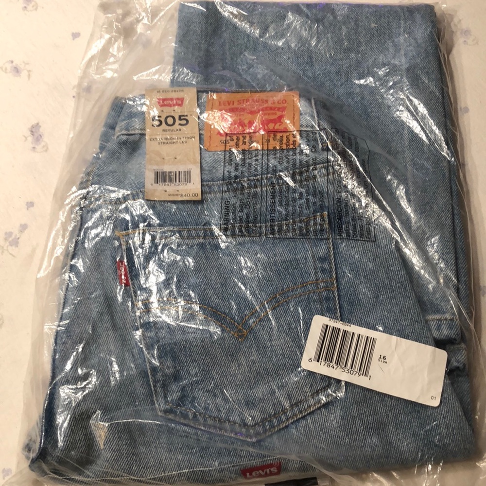 Levi’s 505 regular jeans size 16r